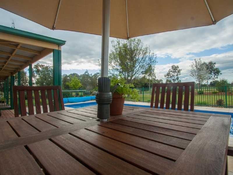 9 Casey Rd, Echuca VIC 3564