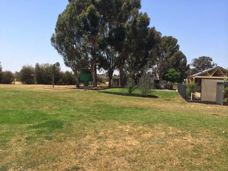 20 Hollara Drive, Moama NSW 2731