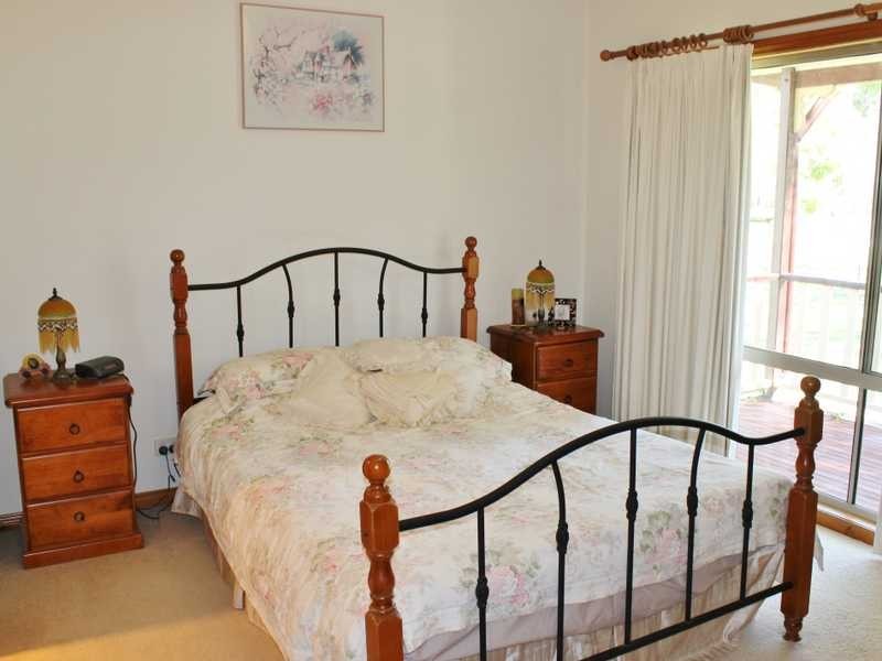 42 Glyn Road, Echuca VIC 3564