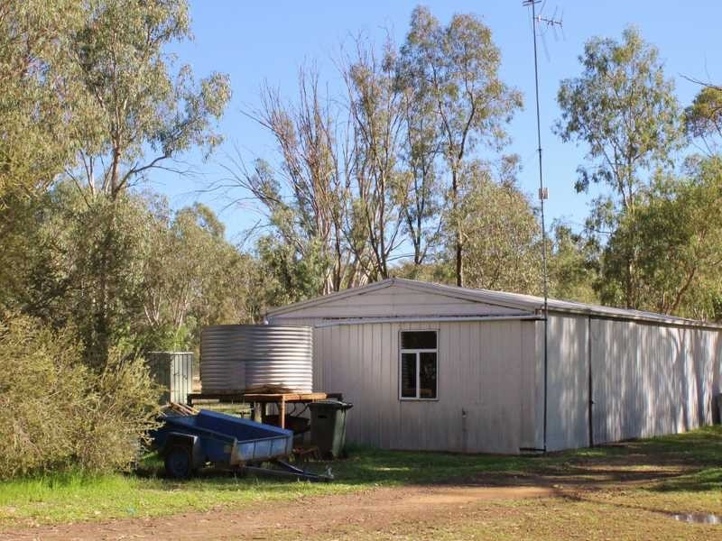 42 Glyn Road, Echuca VIC 3564