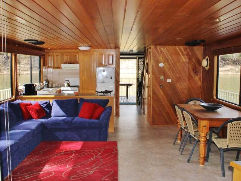 YA132 VIC Park Mooring, Echuca VIC 3564