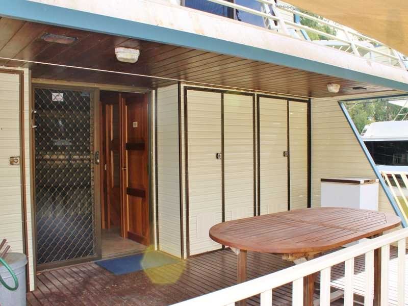 YA132 VIC Park Mooring, Echuca VIC 3564