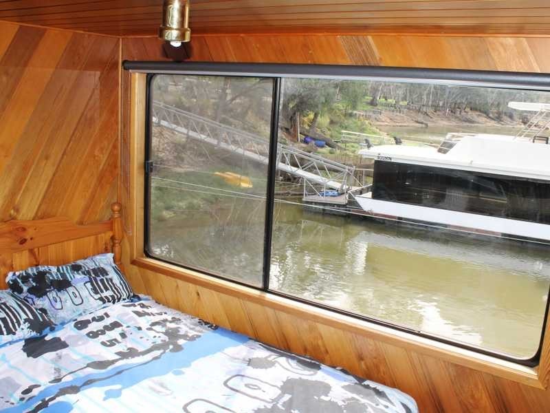 YA132 VIC Park Mooring, Echuca VIC 3564