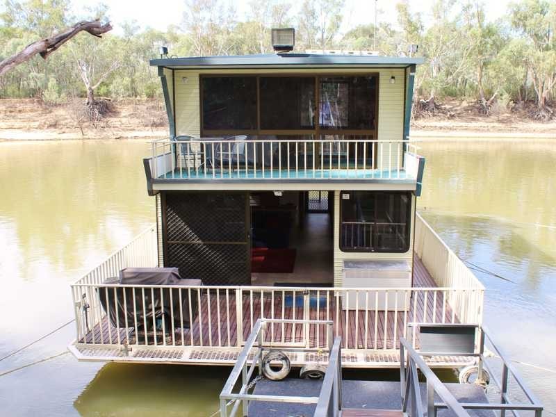 YA132 VIC Park Mooring, Echuca VIC 3564