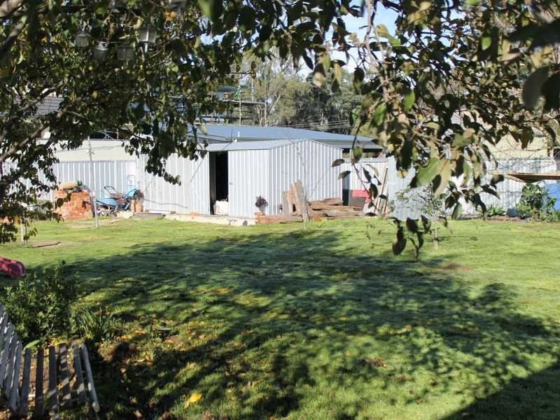 43 Hansen Street, Echuca VIC 3564