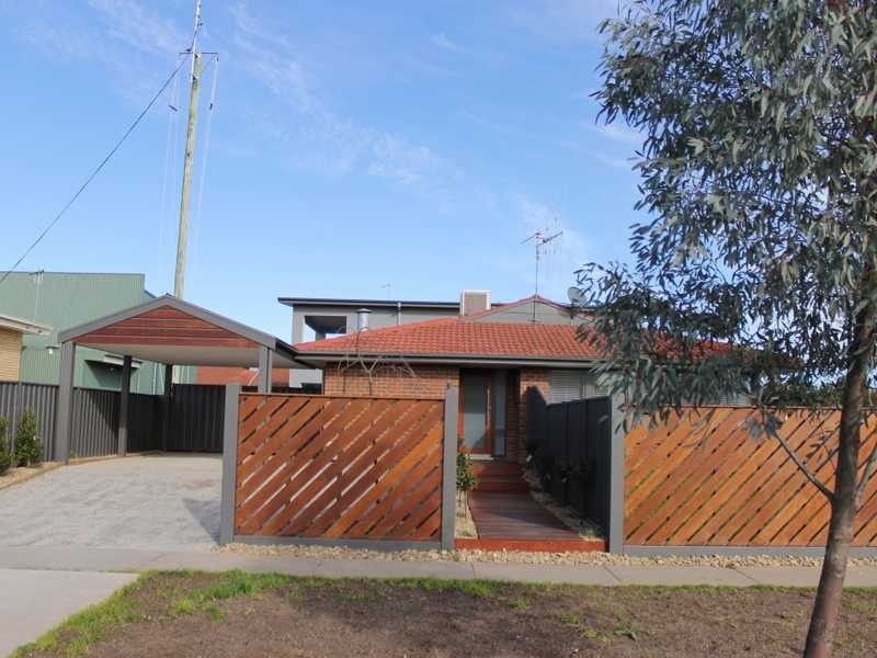 14 Francis St, Moama NSW 2731
