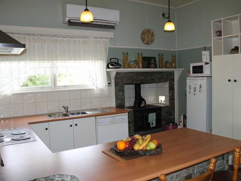 11 Morton Street, Rochester VIC 3561