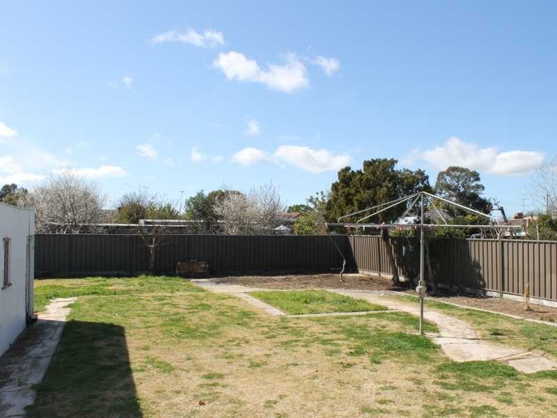 34 Haverfield Street, Echuca VIC 3564
