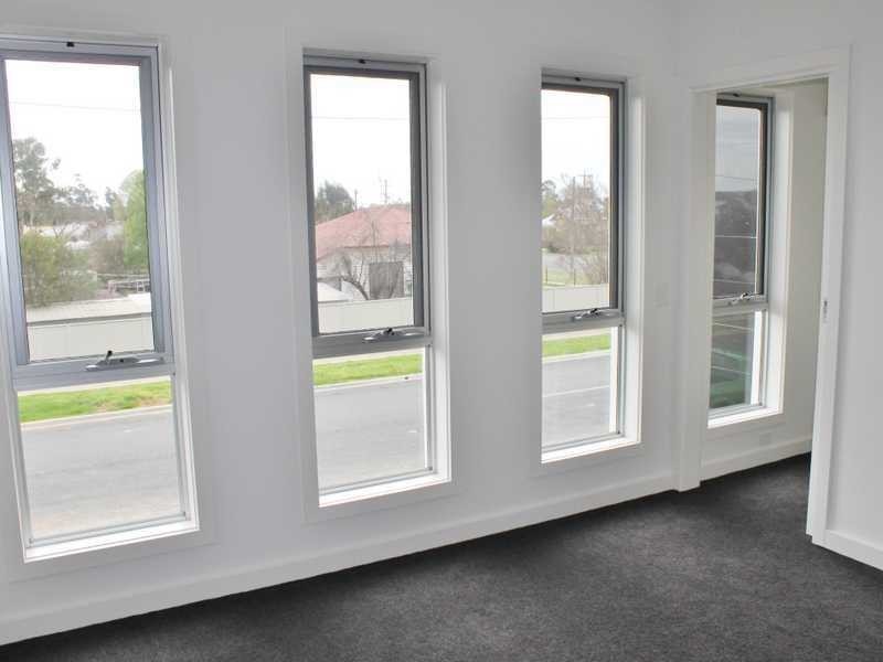 27 Porter Street, Moama NSW 2731