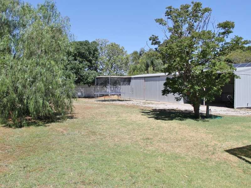 16 Barry Street, Echuca VIC 3564