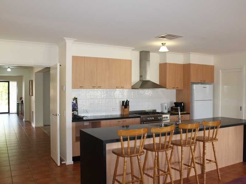 4 Kingfisher Drive West, Moama NSW 2731