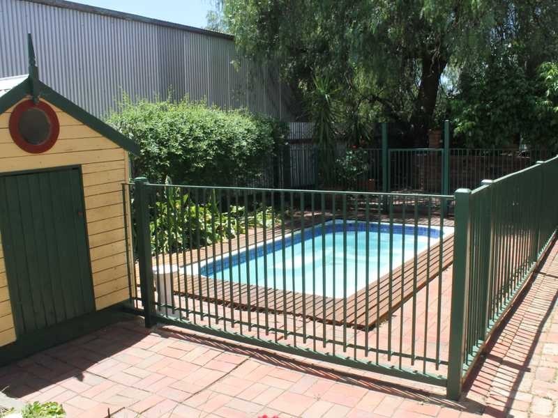 11 Queen Mary Avenue, Leitchville VIC 3567