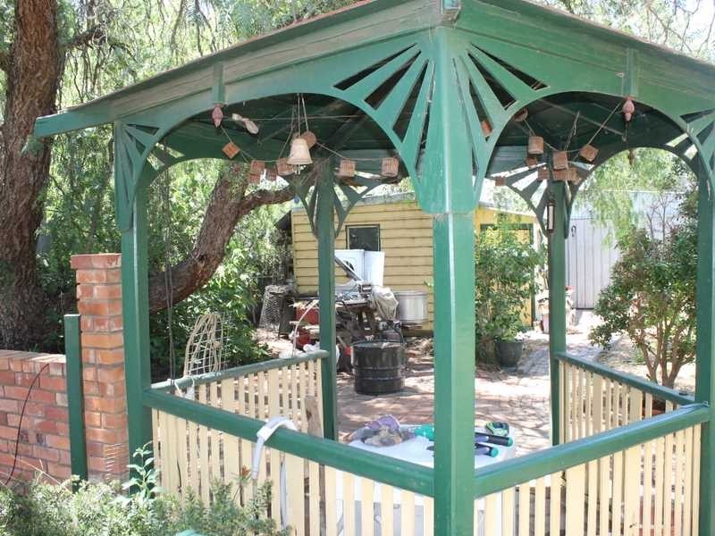 11 Queen Mary Avenue, Leitchville VIC 3567