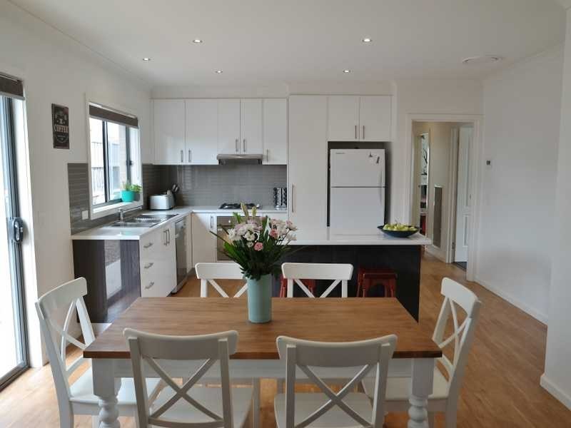 11 Willicent Terrace, Echuca VIC 3564