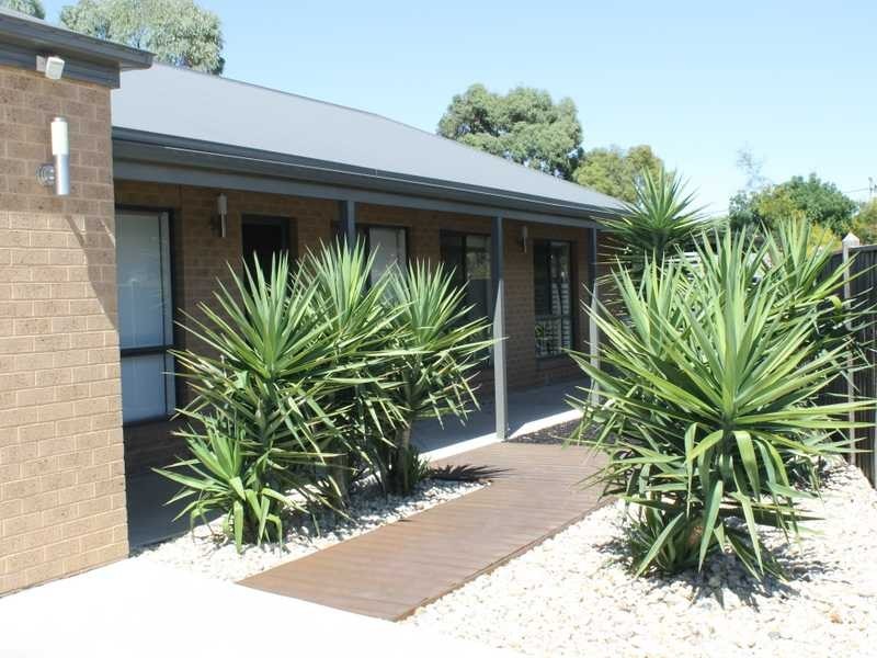 11 Willicent Terrace, Echuca VIC 3564