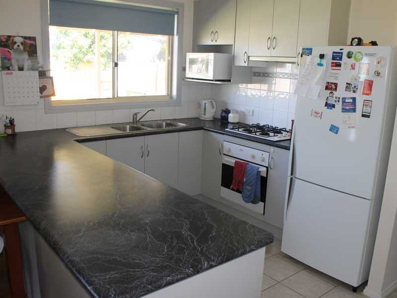 15 Genevieve Avenue, Echuca VIC 3564