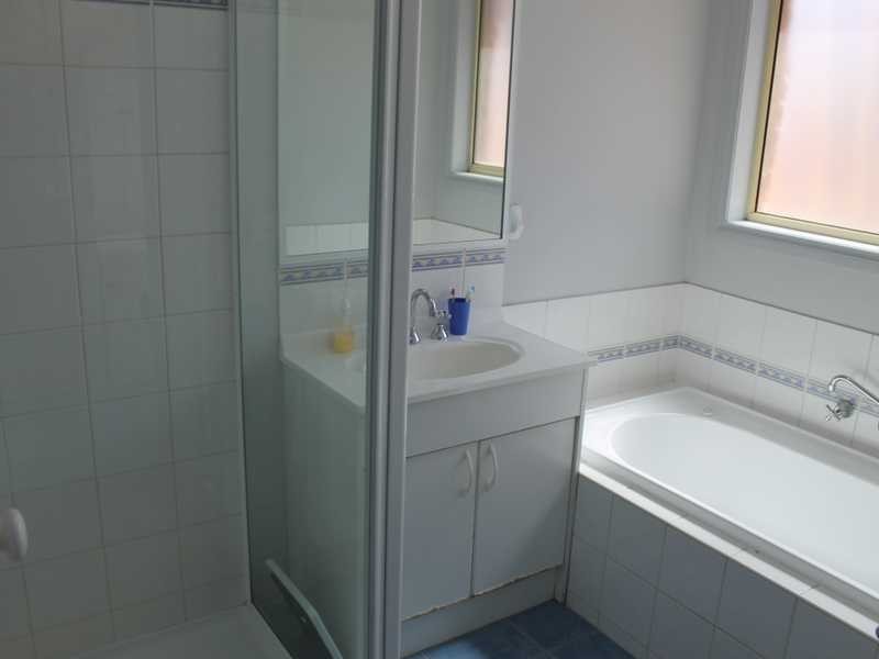 15 Genevieve Avenue, Echuca VIC 3564