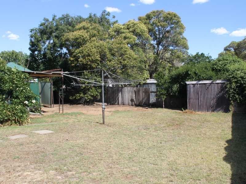27 Poplar St, Echuca VIC 3564