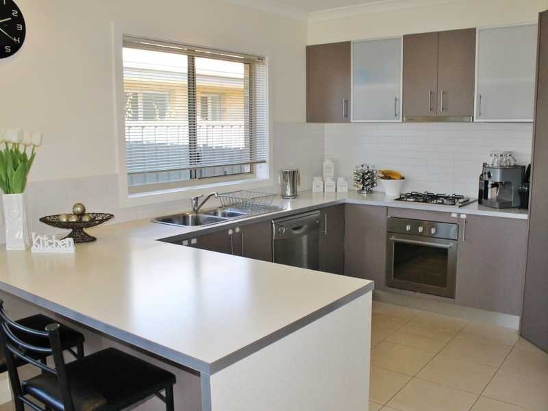 1/23 Sunset Avenue, Echuca VIC 3564