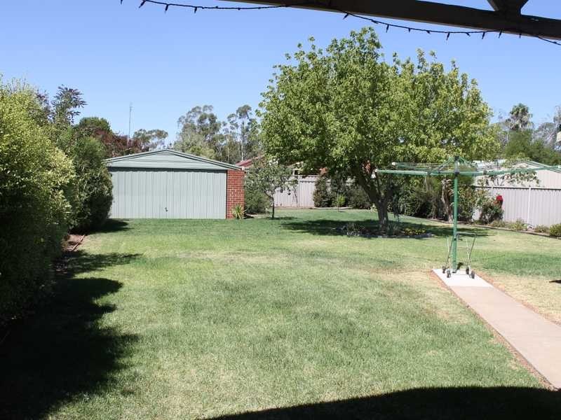 14 Illawarra Drive, Echuca VIC 3564