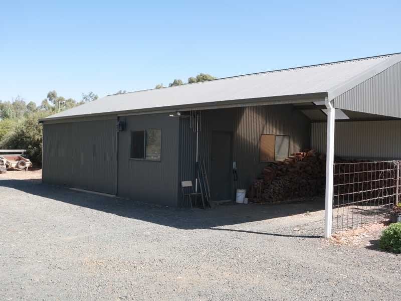 13 Riverview Court, Echuca VIC 3564