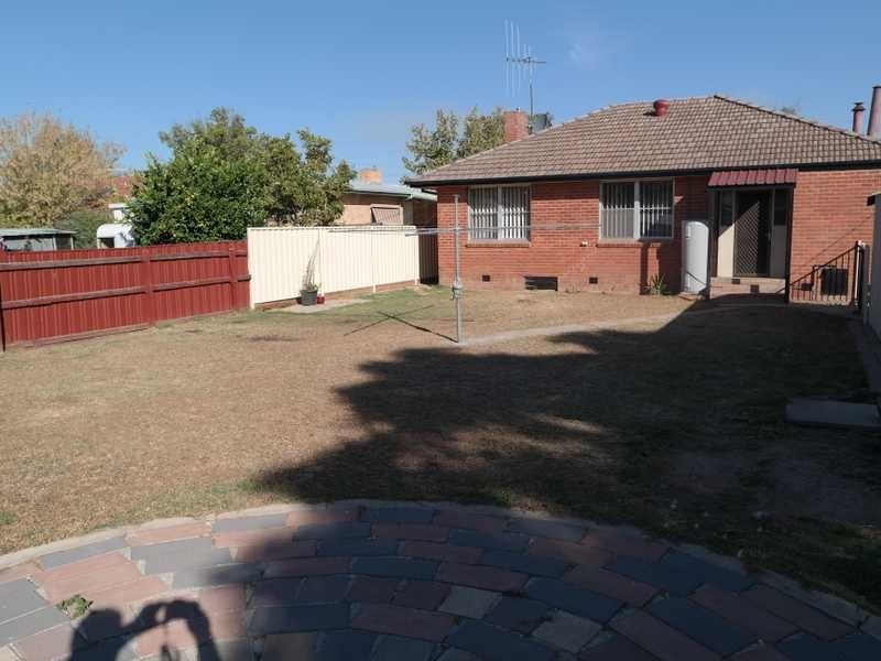 244 Ogilvie Avenue, Echuca VIC 3564
