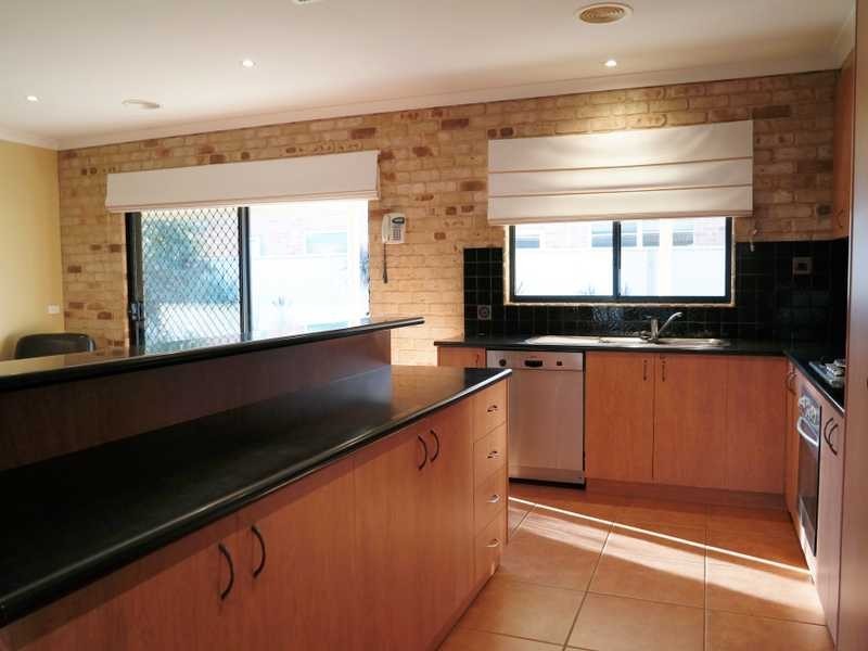 10 Kingfisher Drive, Moama NSW 2731