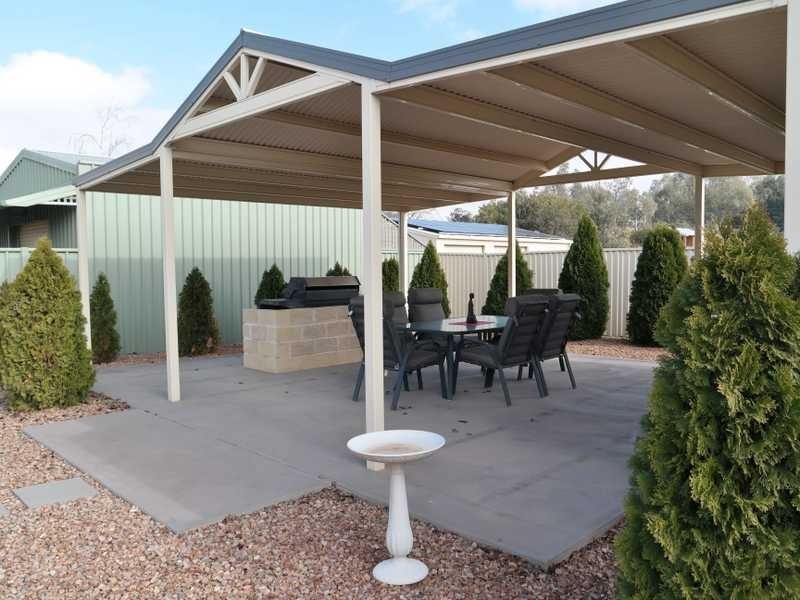 10 Deakin Grove, Tongala VIC 3621