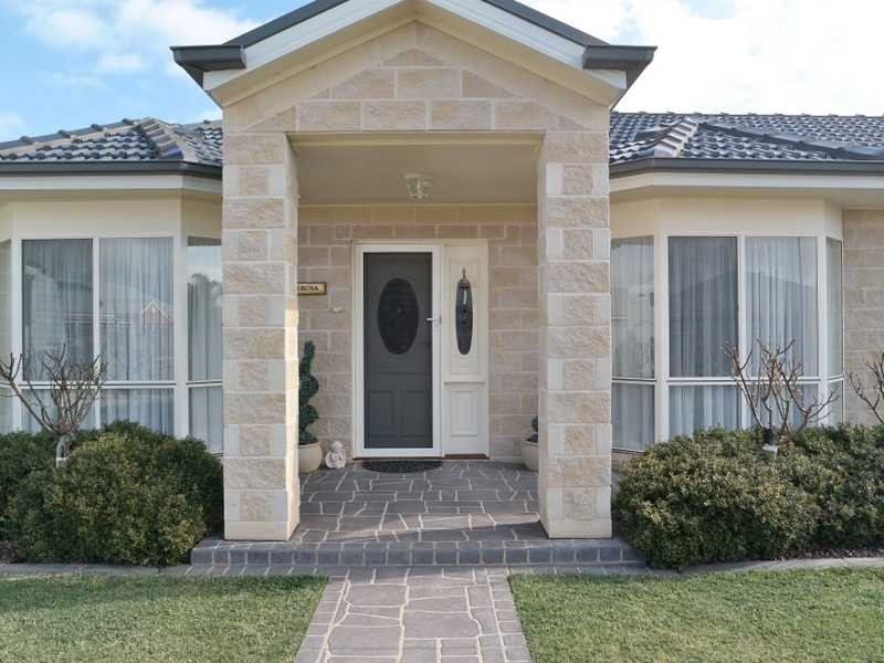 10 Deakin Grove, Tongala VIC 3621
