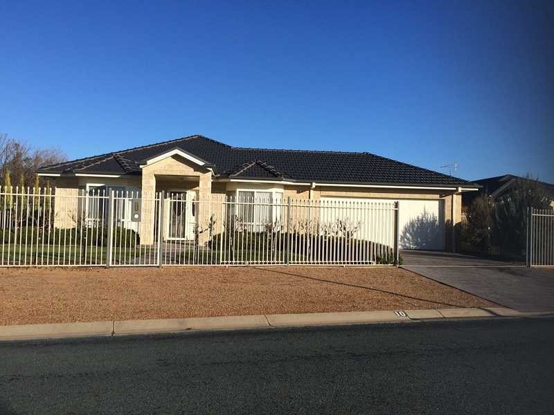 10 Deakin Grove, Tongala VIC 3621