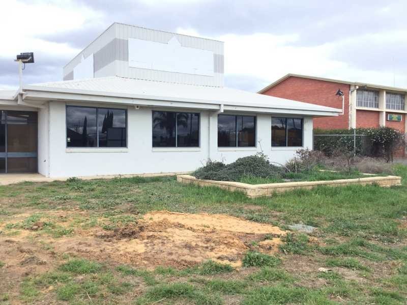 255 Ogilvie Avenue, Echuca VIC 3564