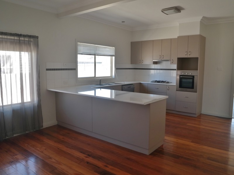 14 Hopetoun Street, Rochester VIC 3561