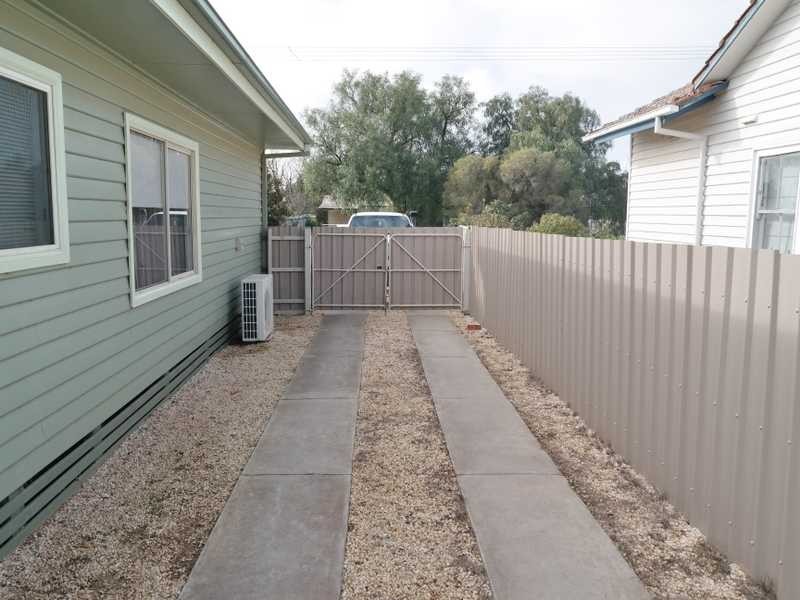 14 Hopetoun Street, Rochester VIC 3561