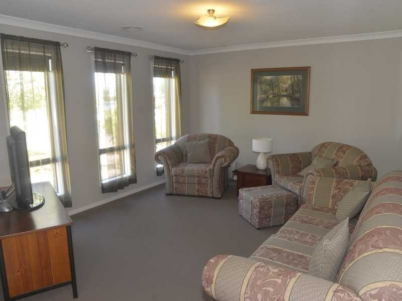 5 Kildare Avenue, Moama NSW 2731