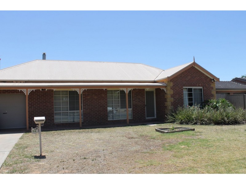 58 Elizabeth Street, Echuca VIC 3564
