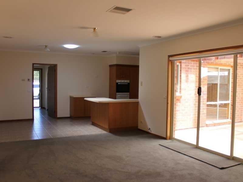 58 Elizabeth Street, Echuca VIC 3564