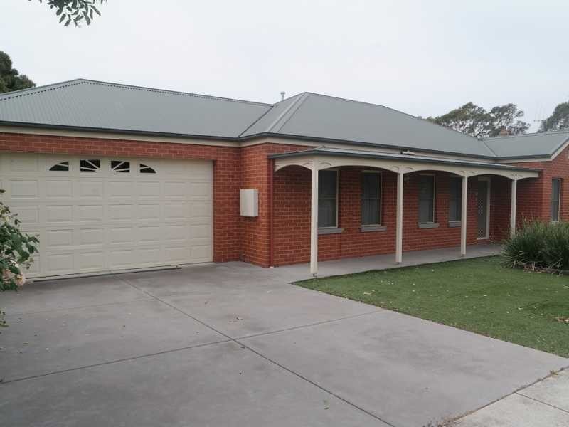 22 Simms Street, Moama NSW 2731