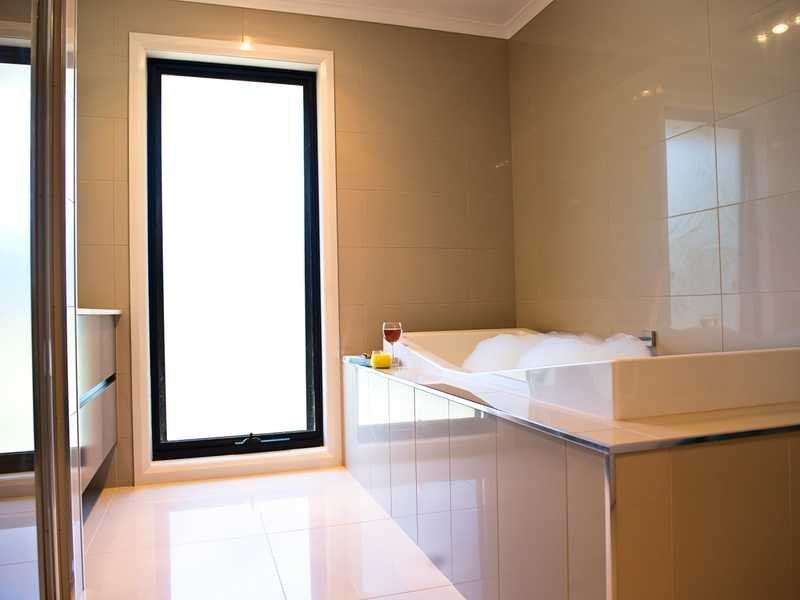 3 Village Court, Echuca VIC 3564