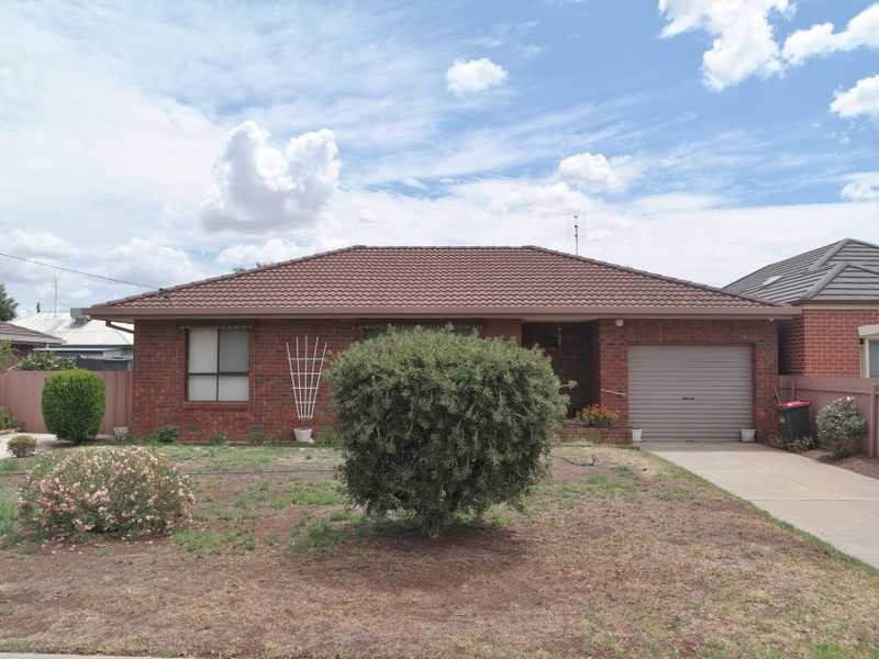 34 Simms St, Moama NSW 2731