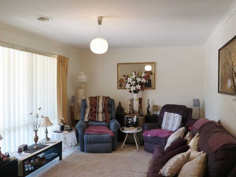 24 Woodlands Circuit, Echuca VIC 3564