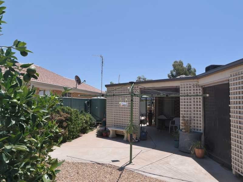 24 Woodlands Circuit, Echuca VIC 3564