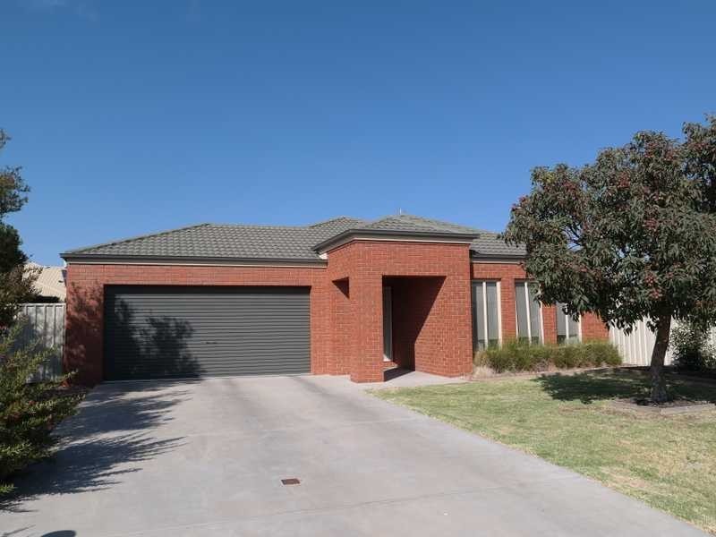 10 Skye Avenue, Moama NSW 2731