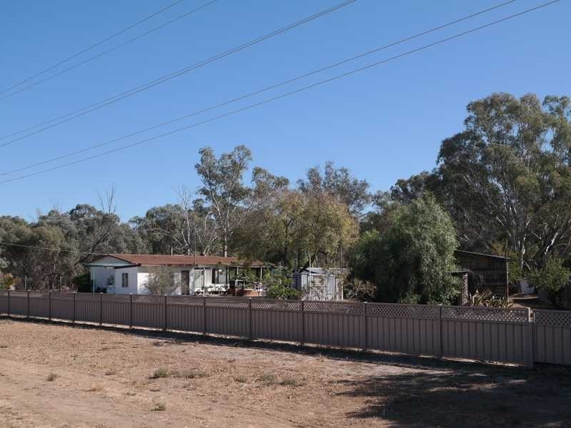 12 Pakenham Street, Echuca VIC 3564