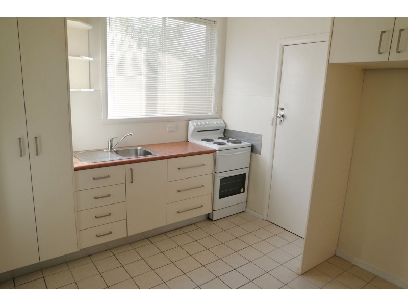 Unit 1 & 2/58 Simmie Street, Echuca VIC 3564