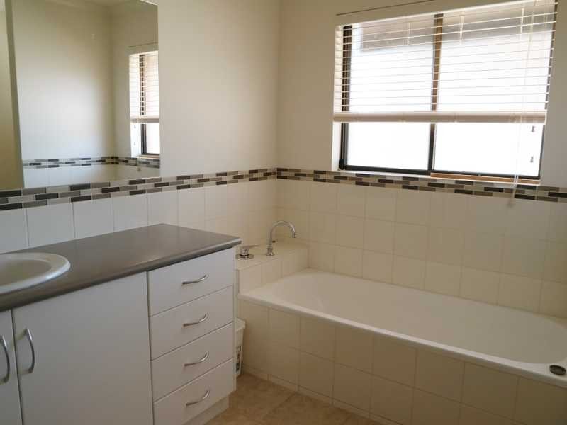 12 Ostram Court, Echuca VIC 3564