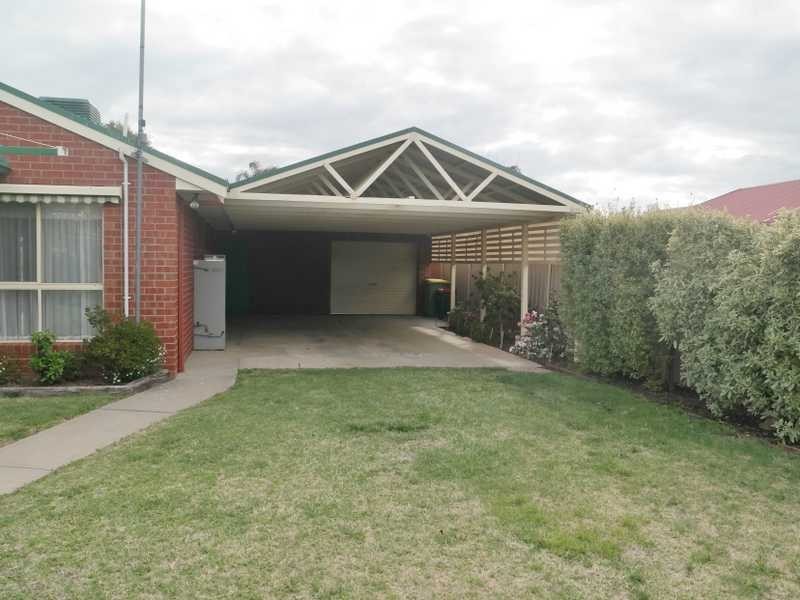 14 Illawarra Drive, Echuca VIC 3564