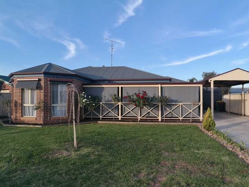 13 Quinn Court, Echuca VIC 3564