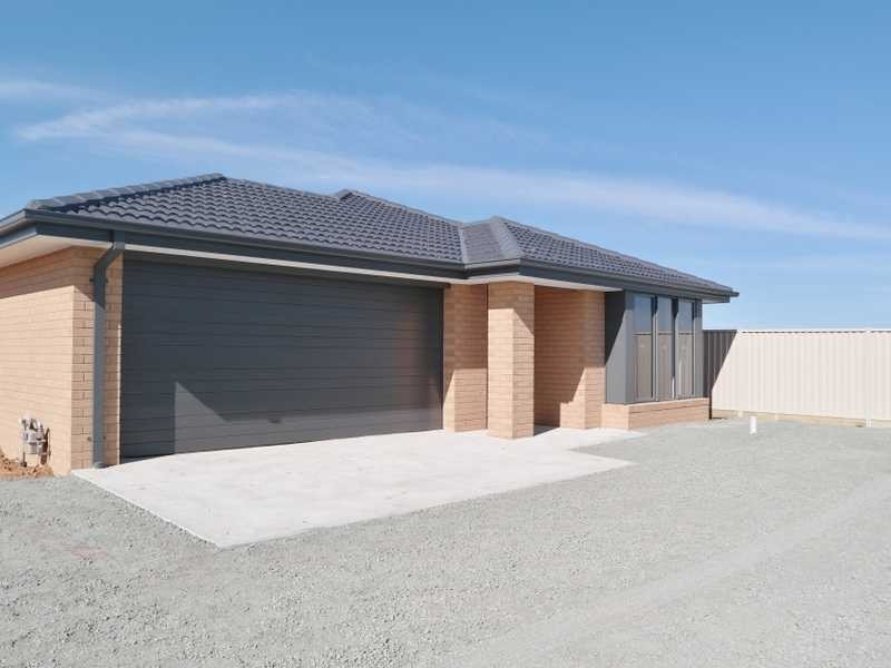 51 Bridlington Ave, Echuca VIC 3564