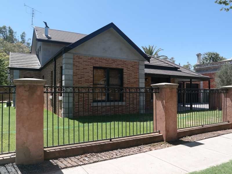 8 Dickson Street, Echuca VIC 3564