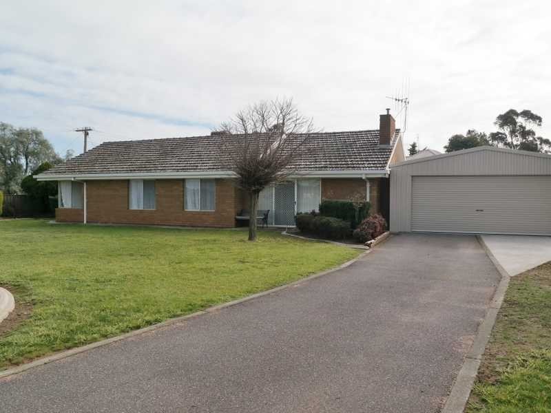 88 McKenzie Street Rochester Via, Echuca VIC 3564